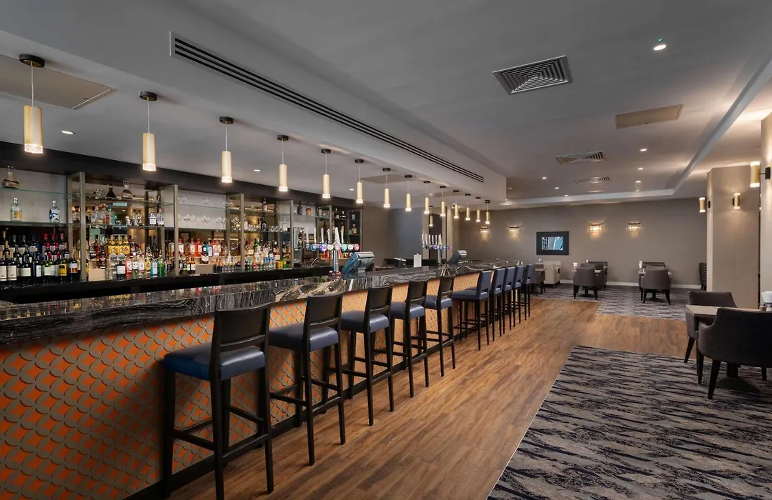 Hilton London Gatwick Airport-1