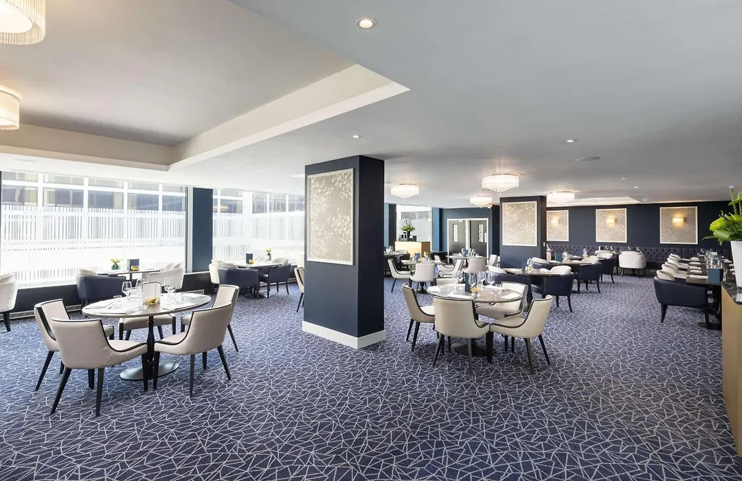 Hilton London Gatwick Airport-1