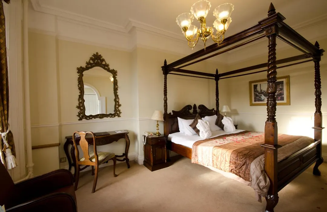 Hatton Court Hotel-1