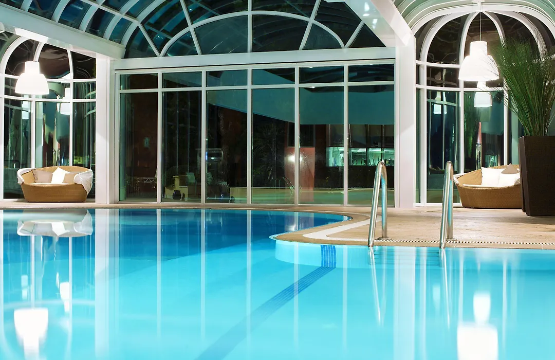 Le Meridien Beach Plaza-1