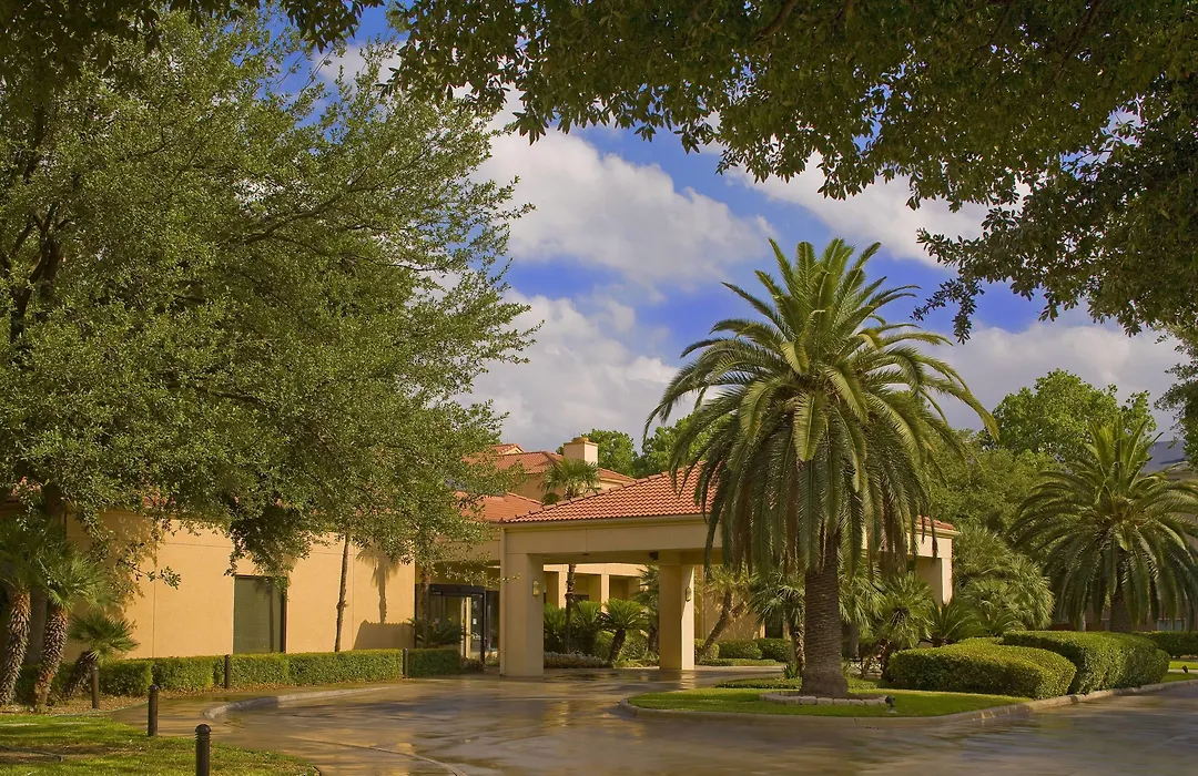 Courtyard By Marriott San Antonio Downtown-1
