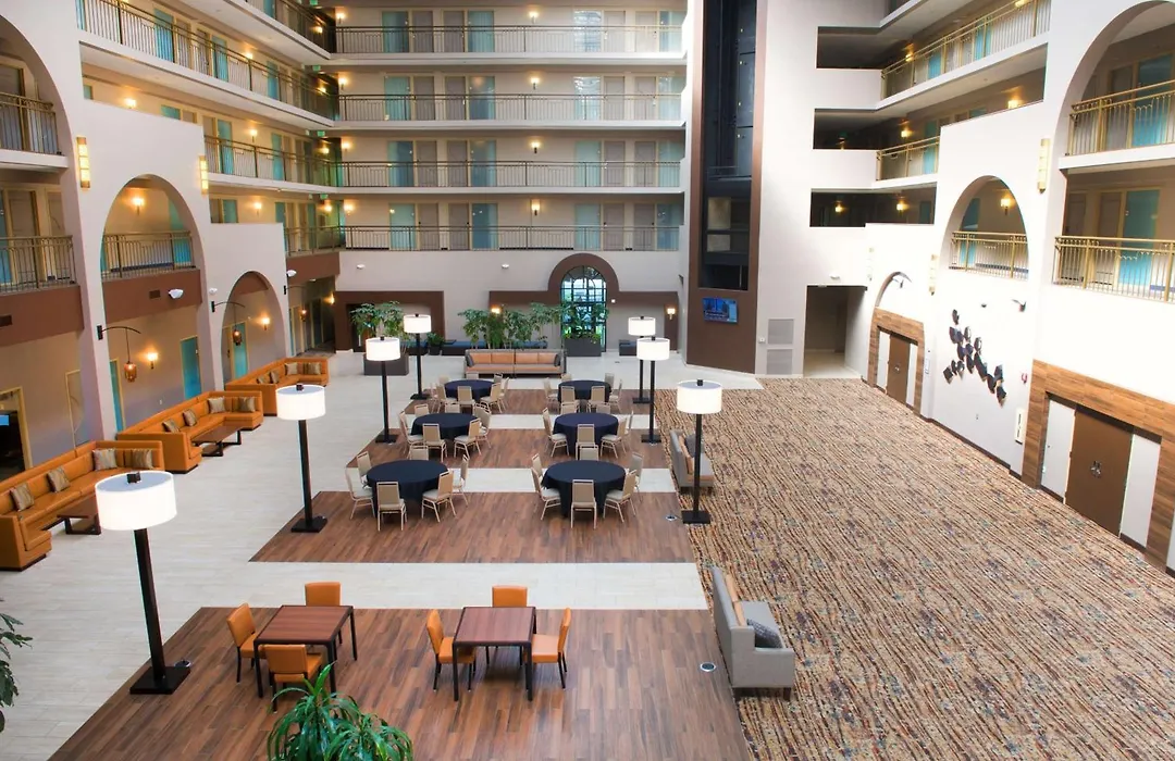 Embassy Suites By Hilton Seattle North Lynnwood-1