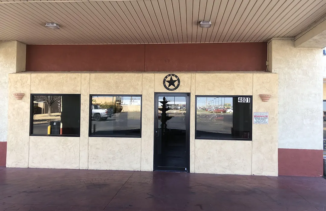 Lone Star Inn-1