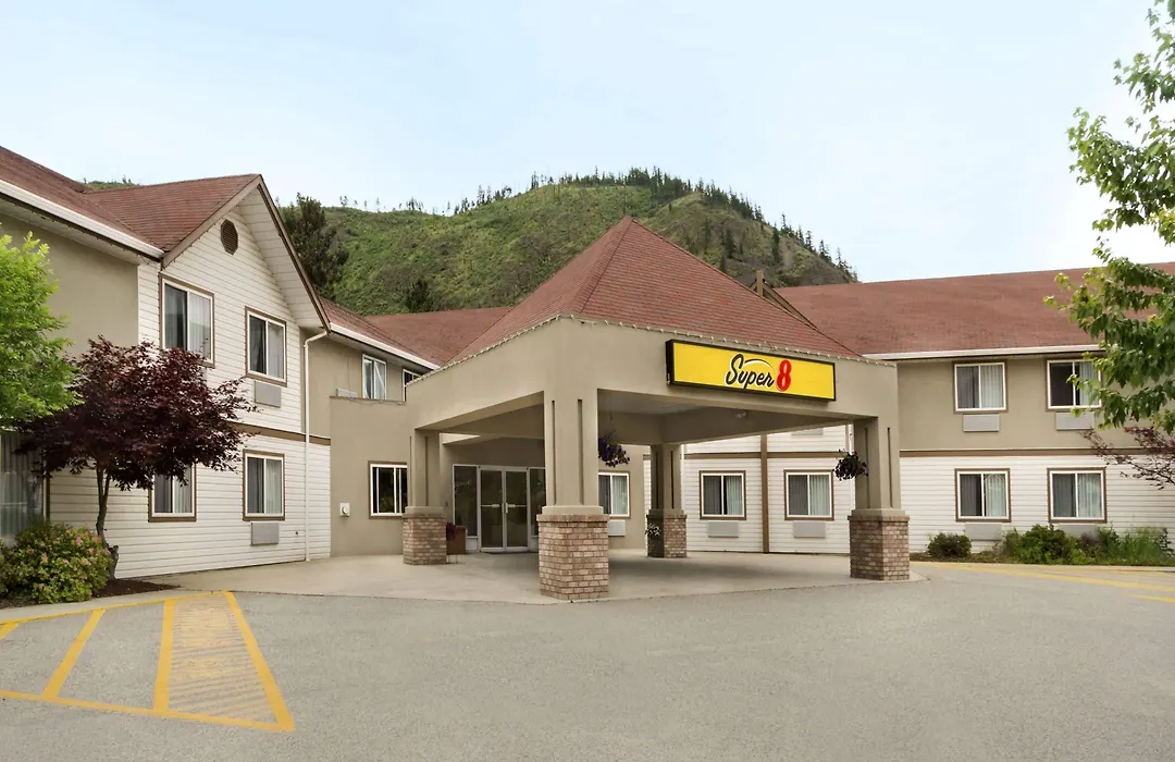 Super 8 By Wyndham West Kelowna Bc-1