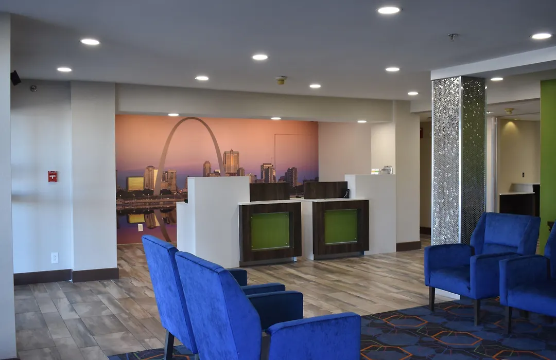 La Quinta Inn & Suites By Wyndham St Louis Hazelwood North-1