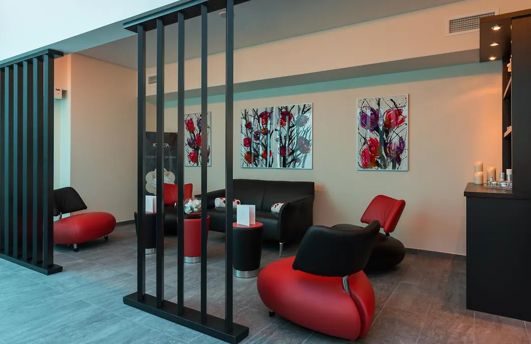Auberge de Cassagne&Spa-1