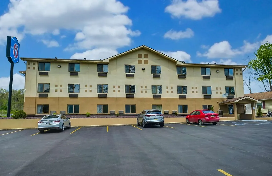 Motel 6-Montoursville, Pa - Williamsport-1