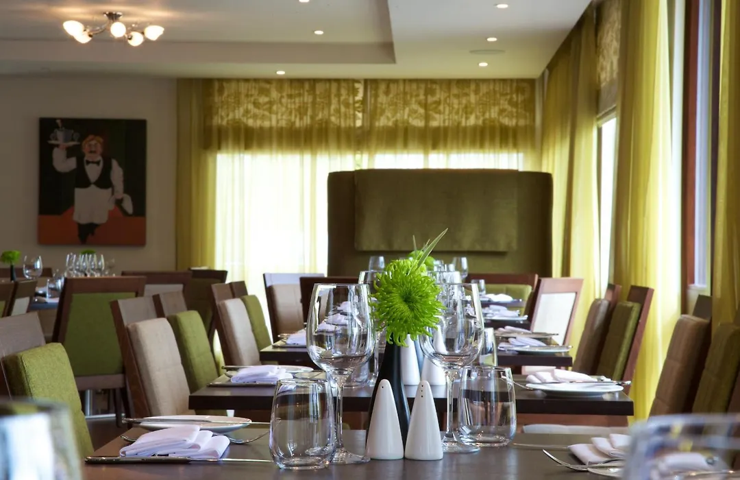 Aubrey Park Hotel-1