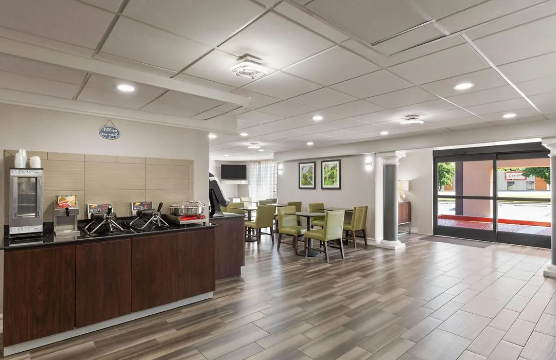 La Quinta Inn By Wyndham Nashville South-1