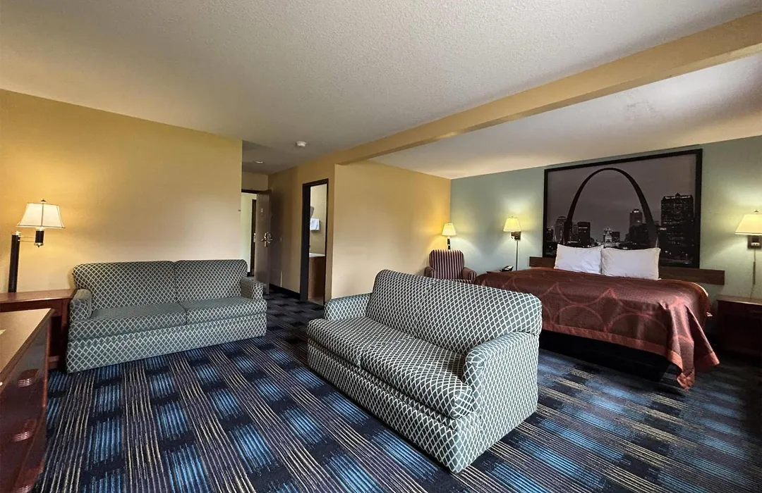 Super 8 By Wyndham Staunton-1