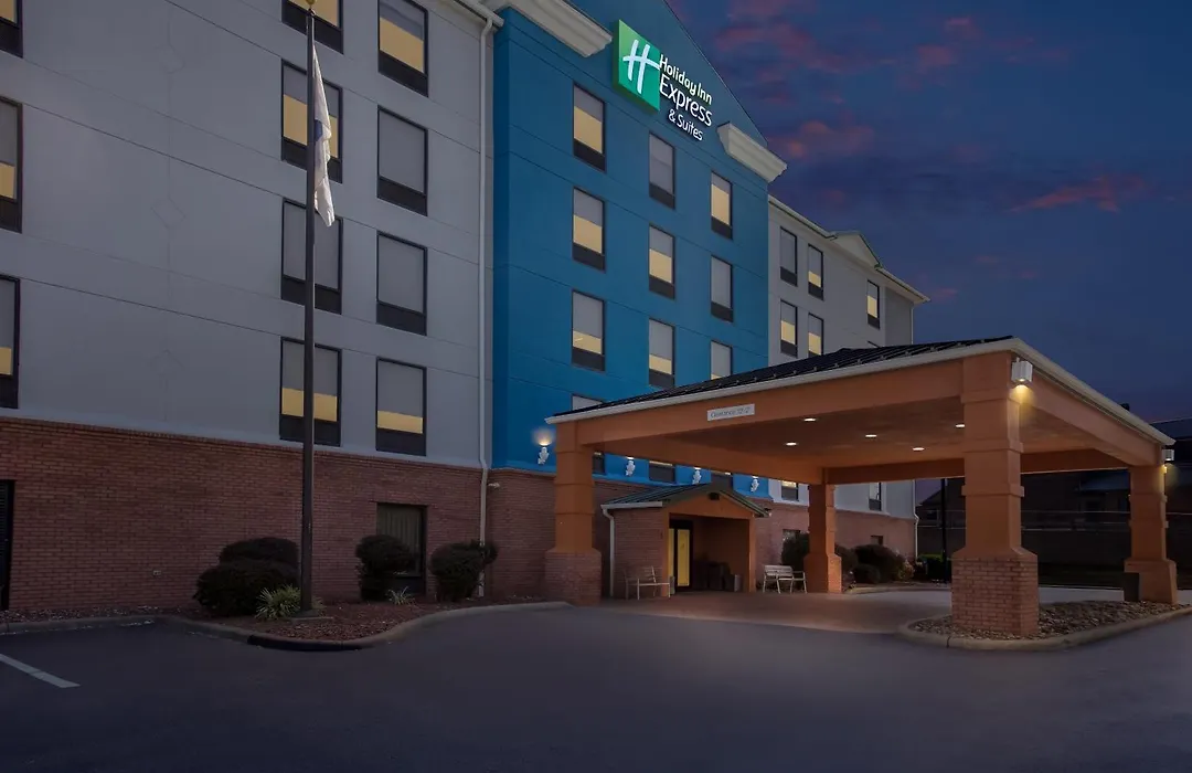 Holiday Inn Express Hotel & Suites Charleston-Southridge By Ihg-1