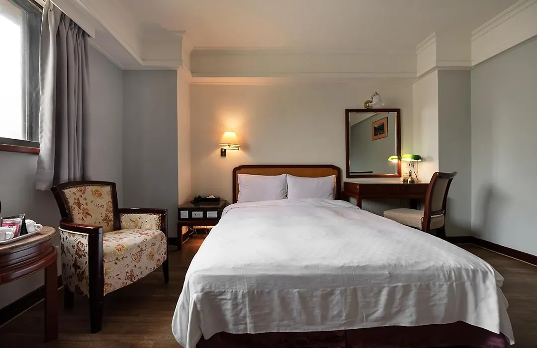 Moonlight Hotel-1