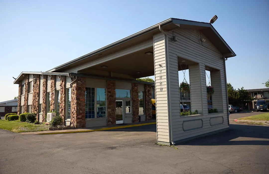 Cimarron Inn Klamath Falls-1