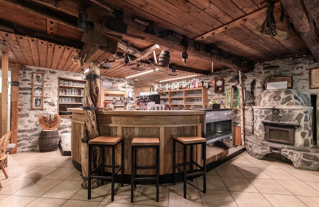 Pension Gasthof Haselstaude-1