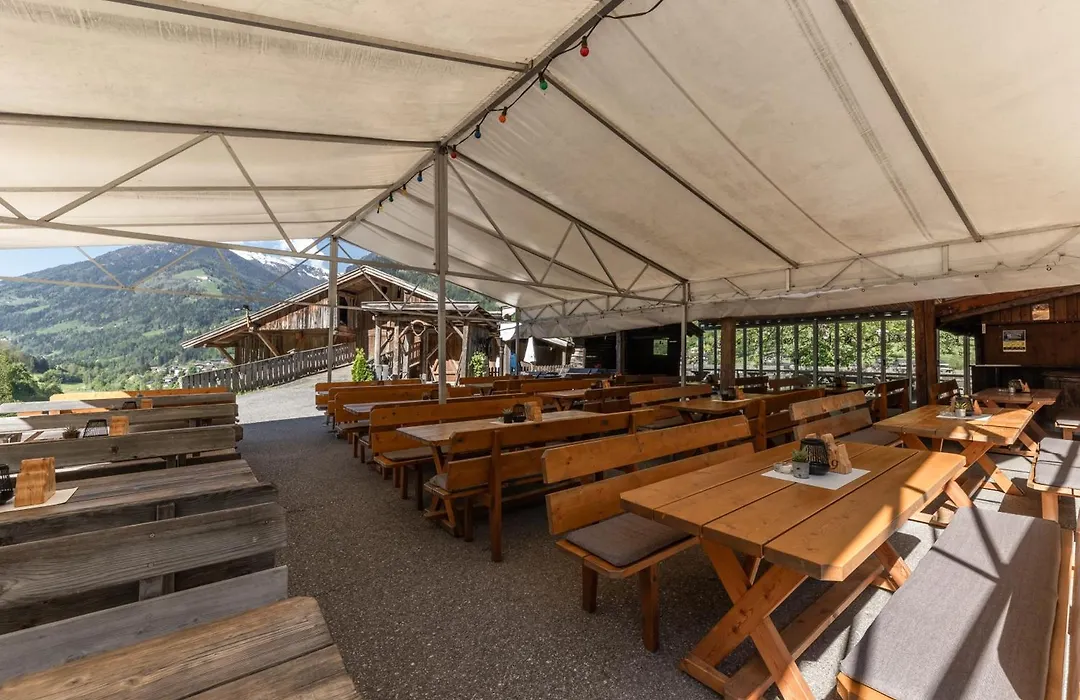 Pension Gasthof Haselstaude-1