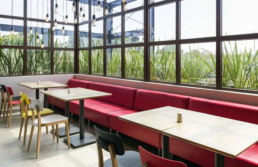 Ibis Irapuato-1