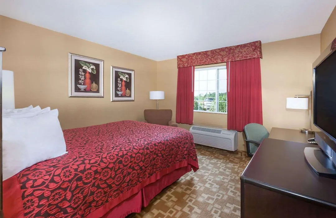 Days Inn By Wyndham Central City-1