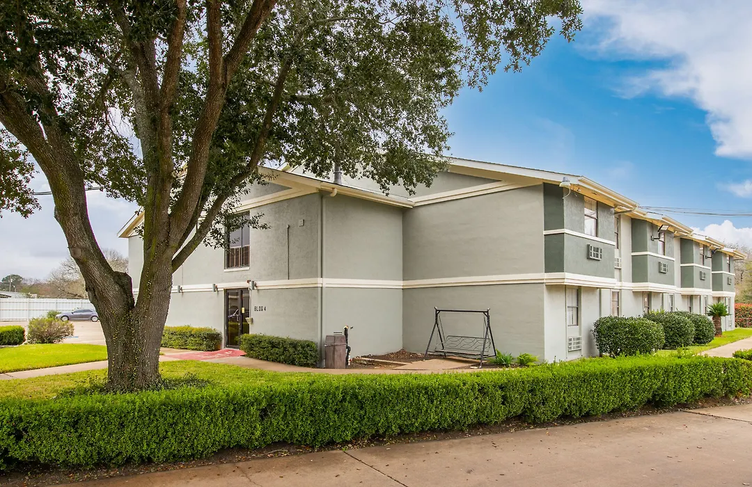 Americas Best Value Inn & Suites Brenham-1