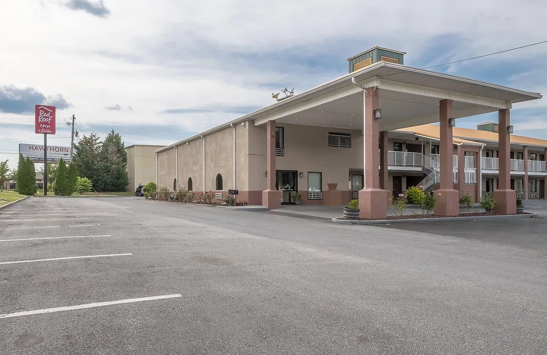Red Roof Inn & Suites Rome-1