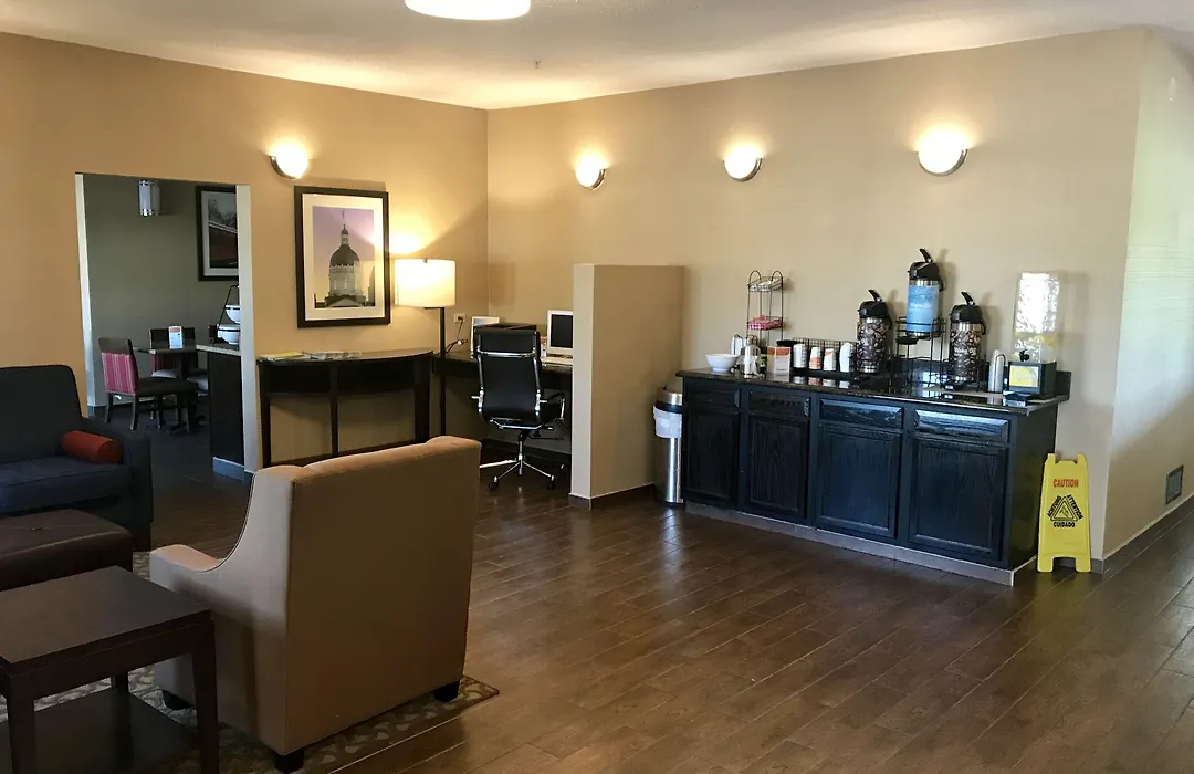 Comfort Inn Hobart-Merrillville I-65-1