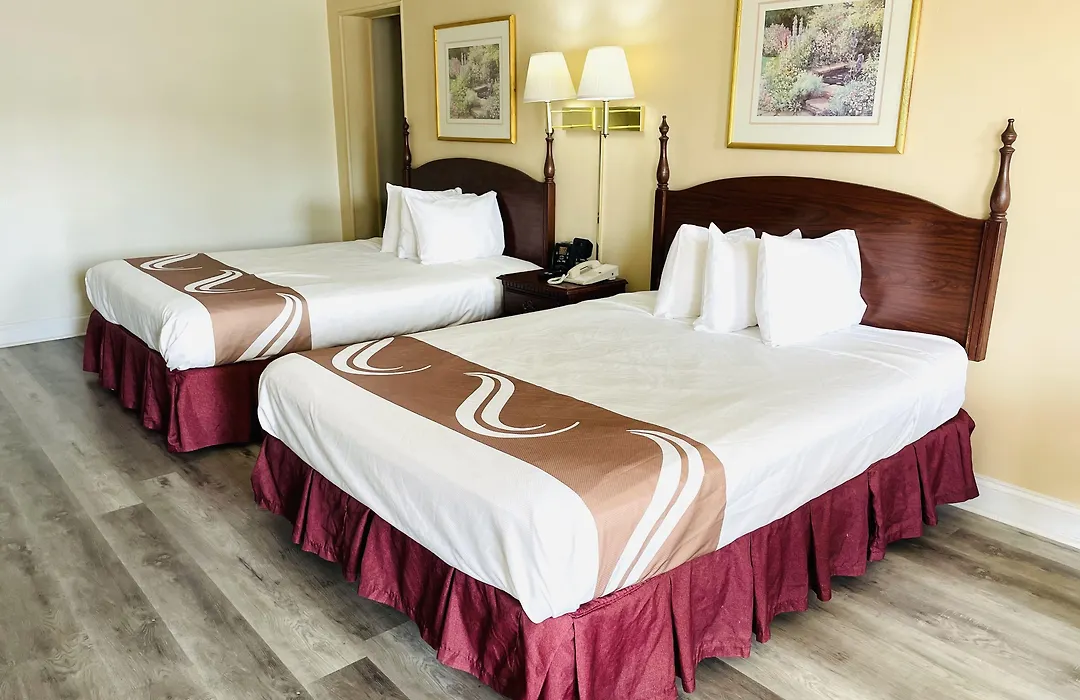 Relax Inn Perry National Fairgrounds Area I-75-1