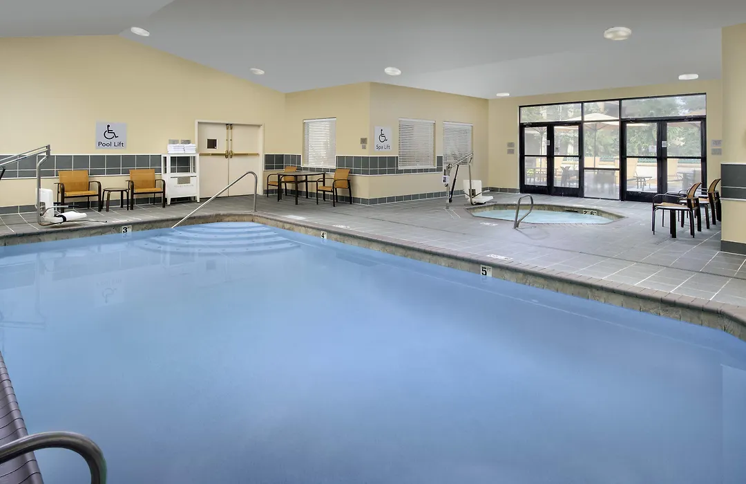 Courtyard By Marriott Portland Hillsboro-1