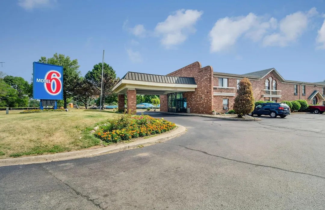 Motel 6-Waukegan, Il-1