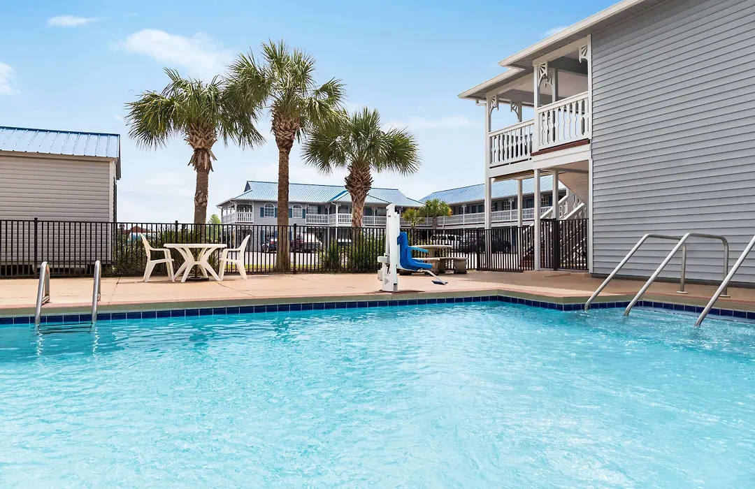 Super 8 By Wyndham Foley North Gulf Shores-1