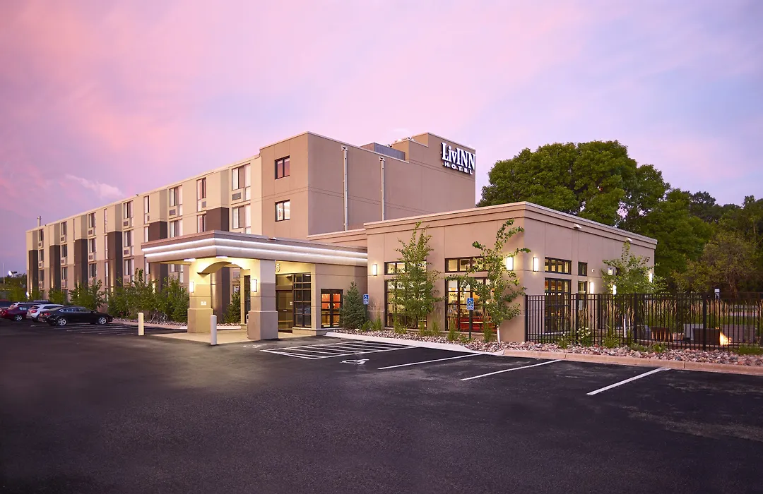 Livinn Hotel St Paul East / Maplewood-1