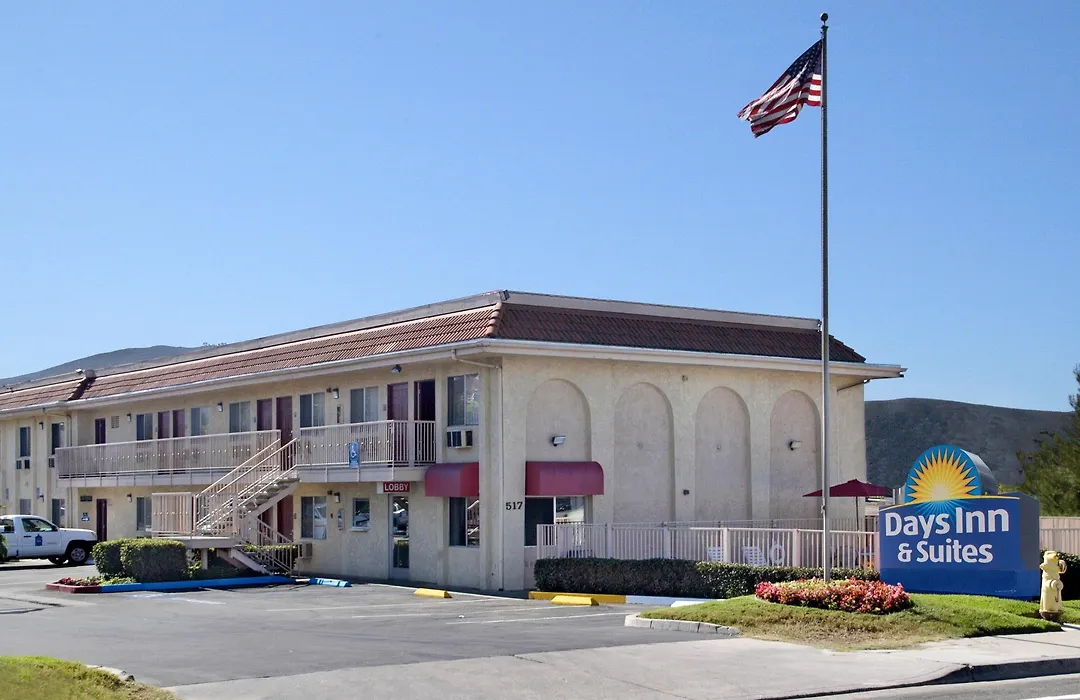 Days Inn By Wyndham San Marcos-1