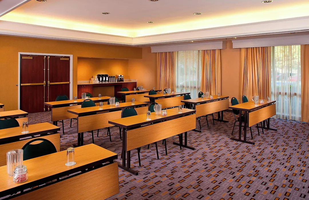 Courtyard By Marriott Covington / Mandeville-1