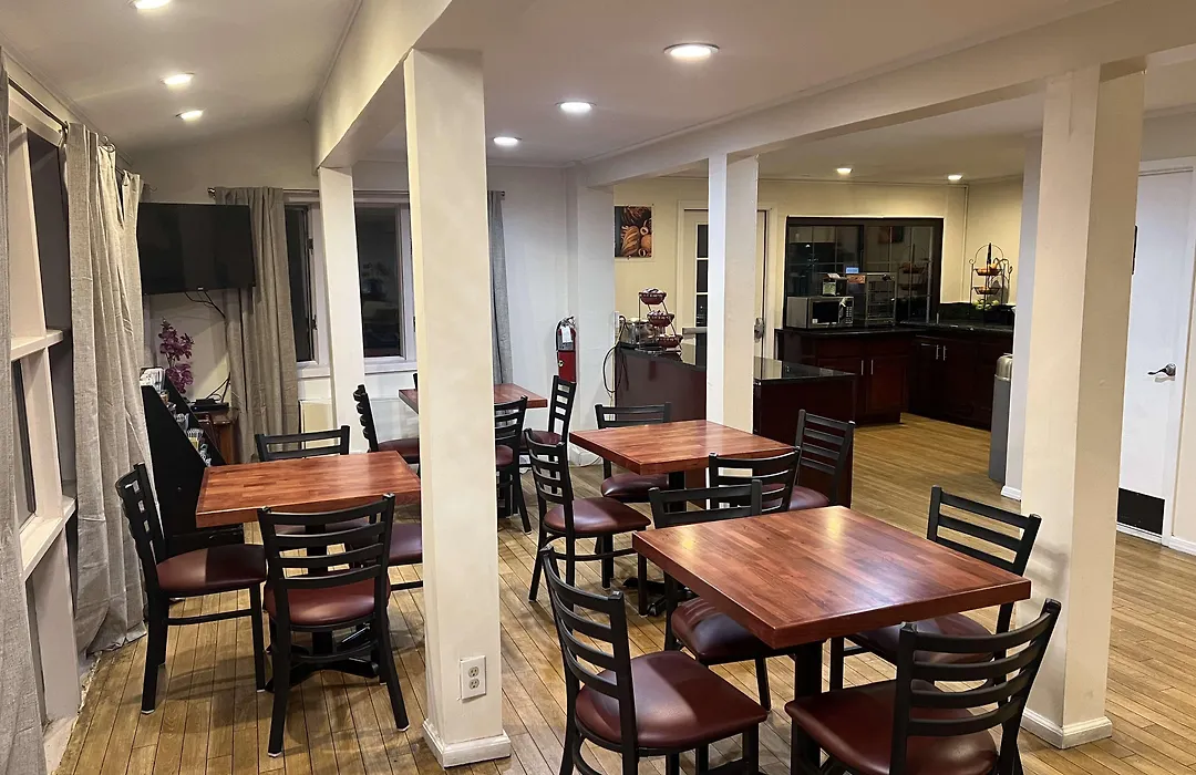 Surestay Plus By Best Western Woodbury Inn-1