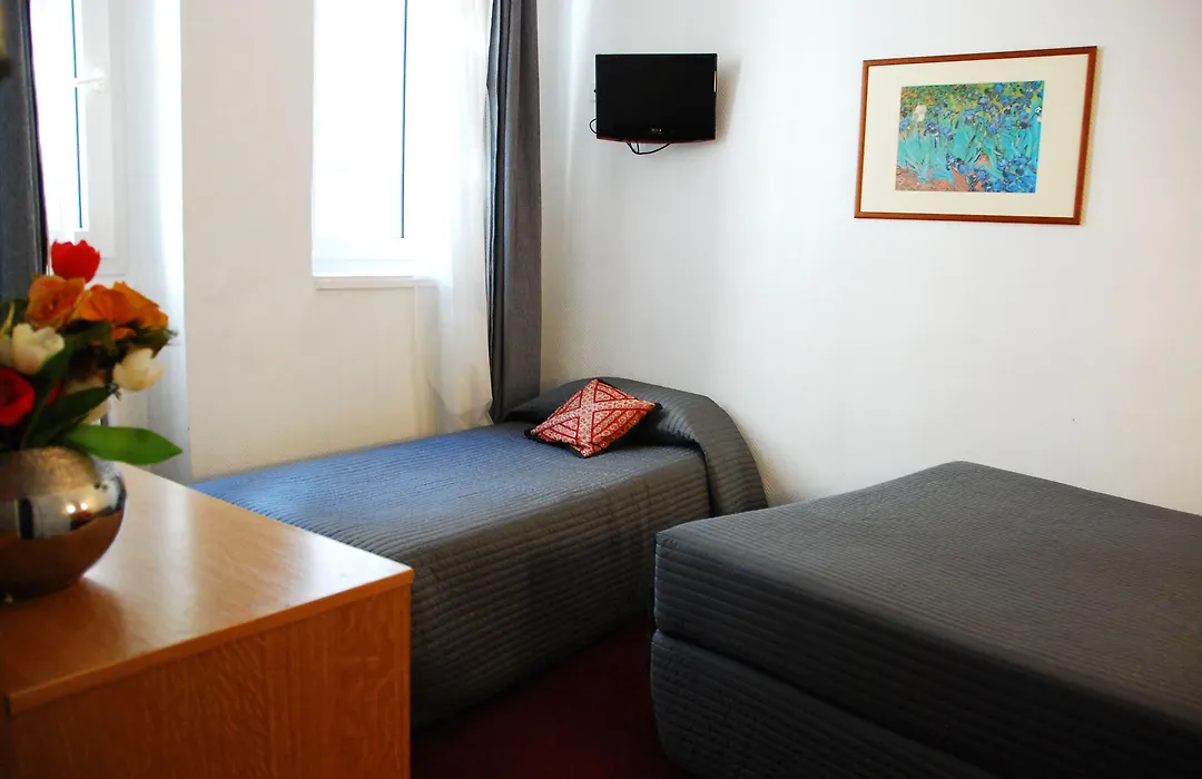 Hotel Cosy Monceau-1