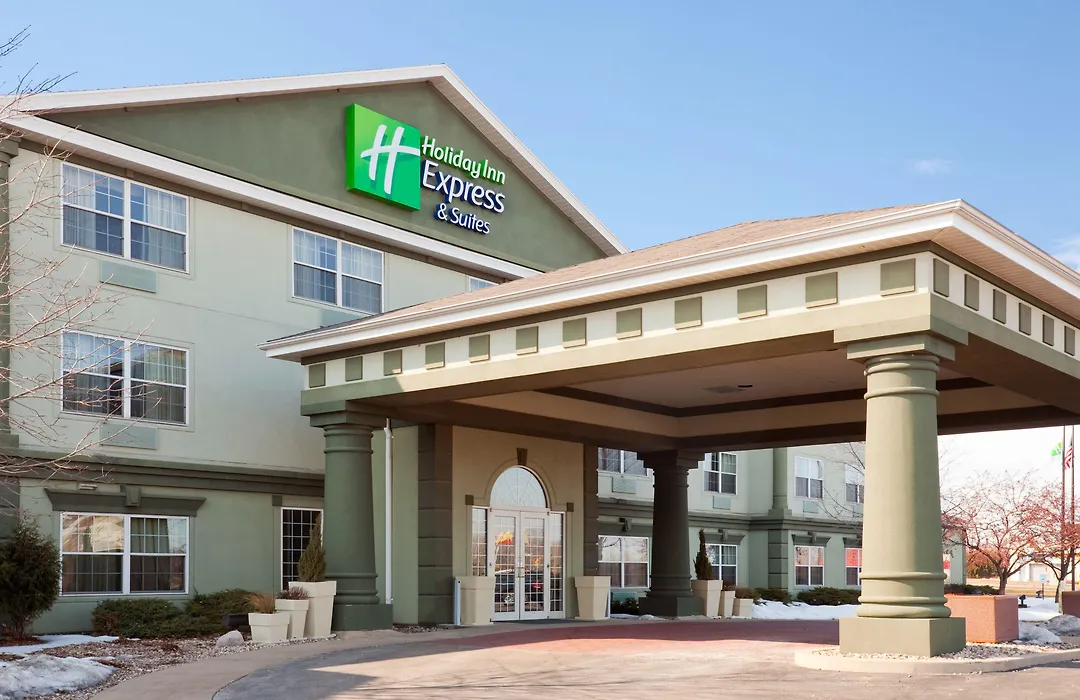 Holiday Inn Express Hotel & Suites Oshkosh - State Route 41 By Ihg-1
