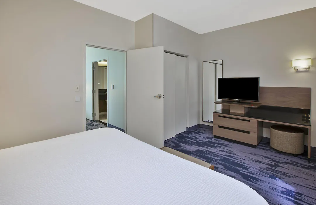 Fairfield Inn & Suites By Marriott Milwaukee Downtown-1