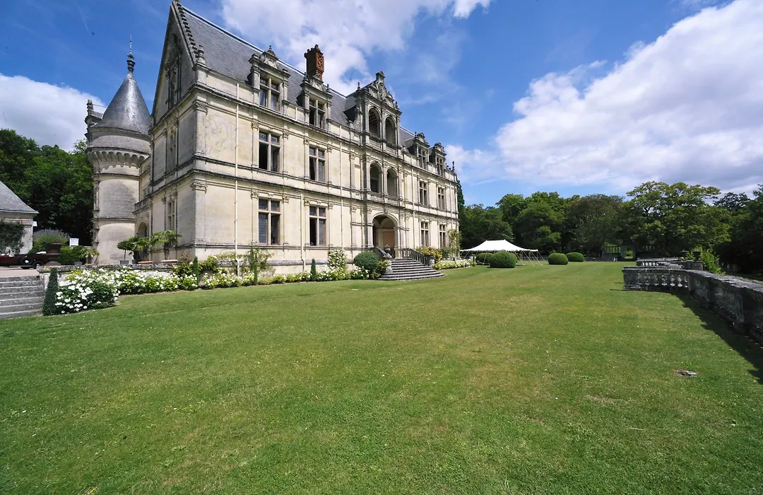 Chateau De La Bourdaisiere-1