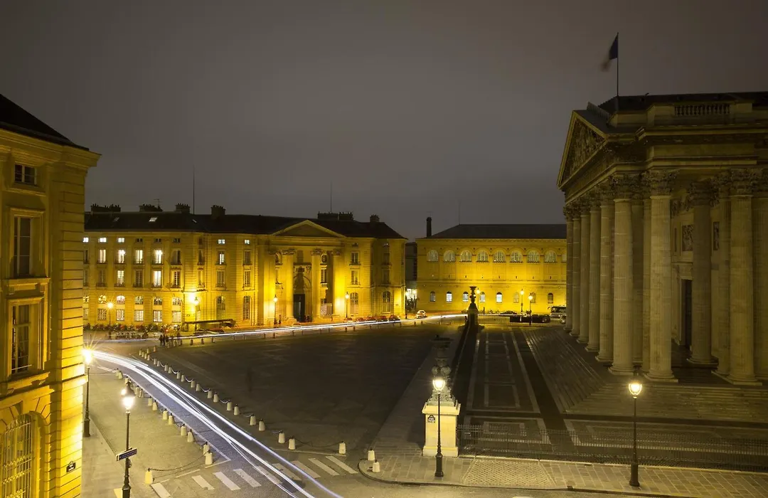 Hôtel Les Dames du Panthéon-1