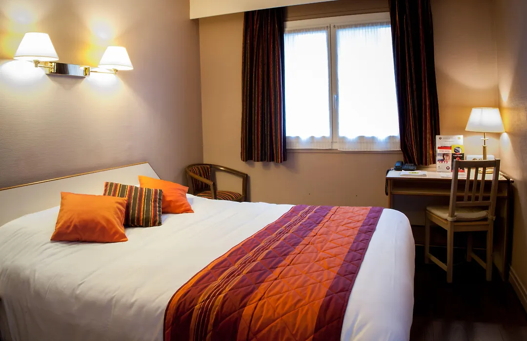 Hotel Les Tilleuls, Bourges-1