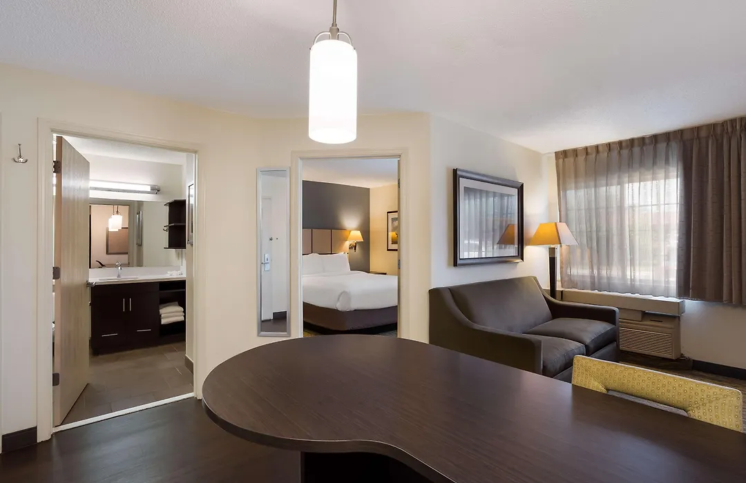 Sonesta Simply Suites Des Moines-1