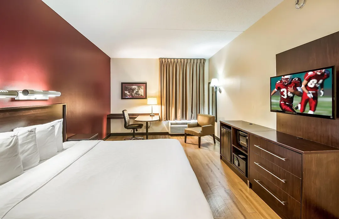 Red Roof Inn Plus Austin South - Airport-1