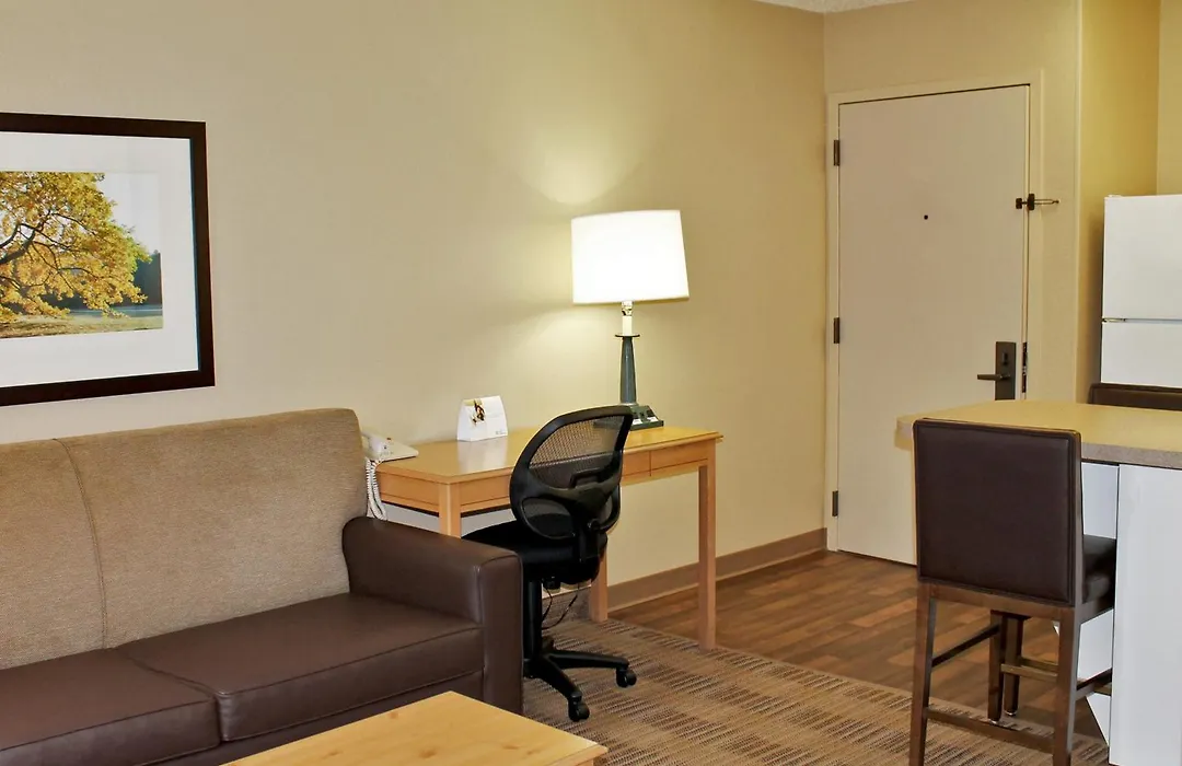 Extended Stay America Suites - Kansas City - Overland Park - Nall Ave-1