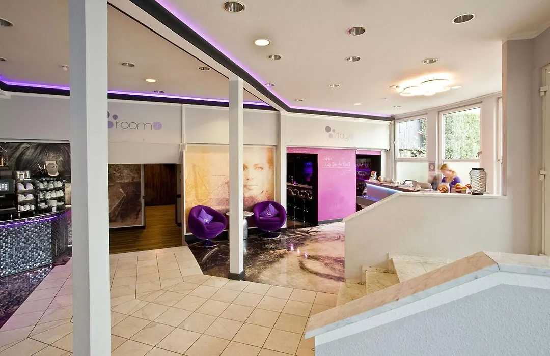 Plaza Inn Stays Design Dortmund-1