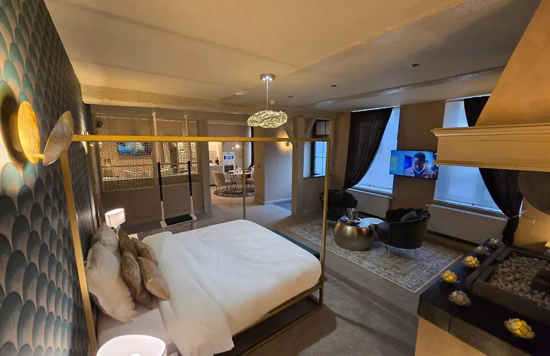 Le Clos des Thermes Suites de Luxe avec wellness privatif-1