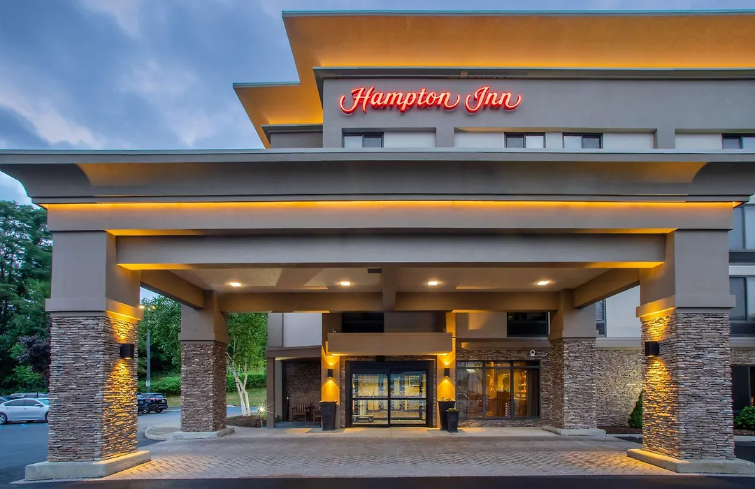 Hampton Inn Fishkill-1