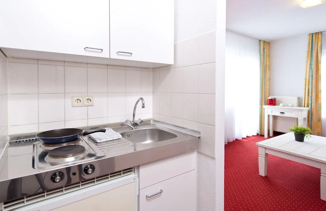 Hotel Newton Karlsruhe-1