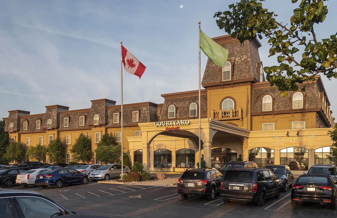 Courtyard By Marriott Waterloo St. Jacobs-1