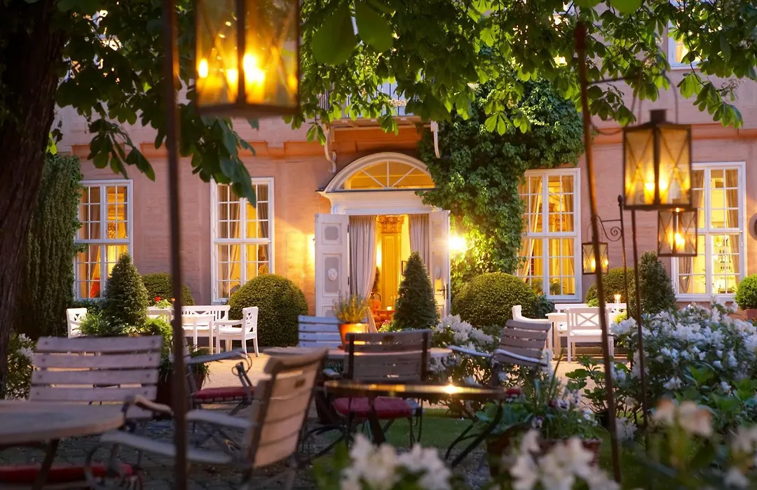 Althoff Hotel Fuerstenhof-1