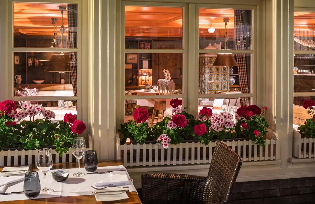 Parkhotel Adler-1