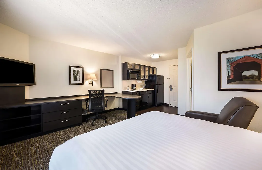 Sonesta Simply Suites Minneapolis Richfield-1