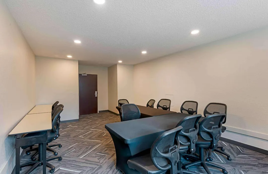 Extended Stay America Select Suites - Dallas - Farmers Branch-1